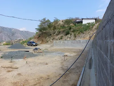Lote y casalote en venta