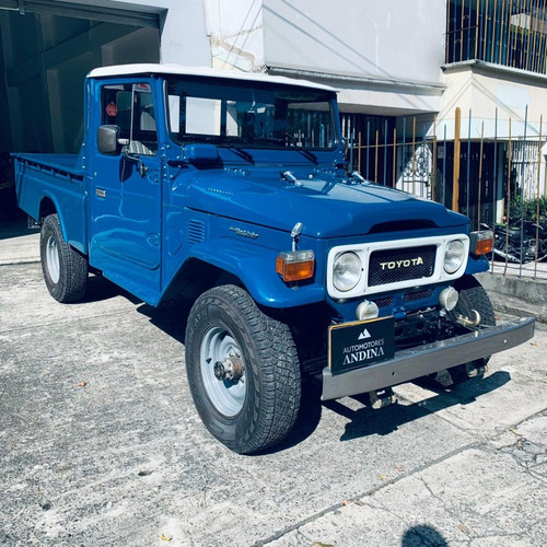 Toyota Land Cruiser Fj 45 Platón 1981 3.2 Mec. 4x4 812