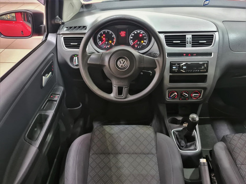 Imagem 9 de 13 de Volkswagen Fox 1.0 Gii