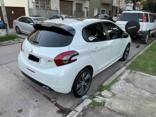 Peugeot 208 1.6 Gt Manual