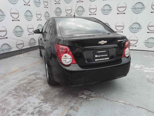Imagen 13 de 15 de Chevrolet Sonic 2016