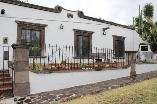 En Venta Casa De Un Piso Estilo Colonial En San Miguel De Allende 4 Recámaras