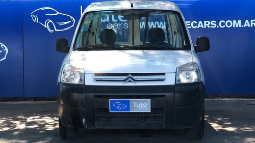 Imagen 2 de 16 de Citroën Berlingo 1.4 Bussines 75cv Am54