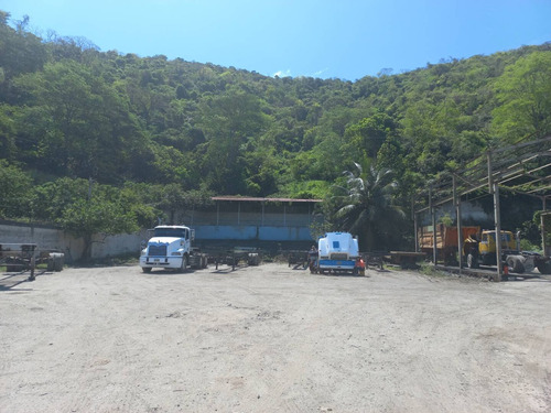 182098 Am* Venta Galpon, Zona Industrial Santa Rosa, Puerto Cabello