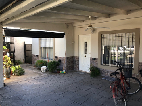 Imagen 8 de 11 de Casa En Barrio Los Pinos - Brandsen