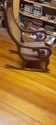 Silla Mecedora Hamaca Madera Esterilla Pana -no Envio-qr (Usado)