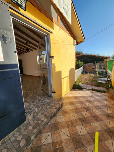 Arriendo Local Comercial 70 Mts.2 Y 2 Baños (90773)