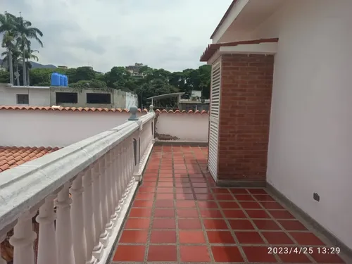 Casa En Venta El Paraiso Ef