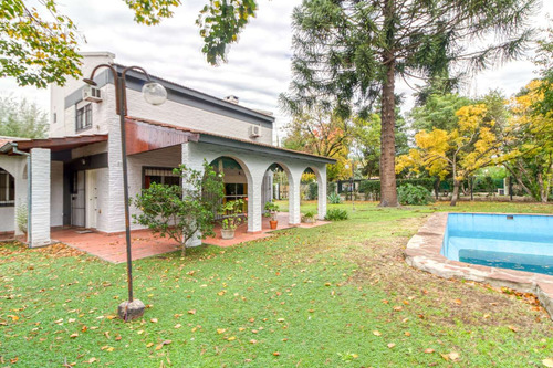 Venta De Casa 5 Amb Pileta Parque La Lonja Pilar