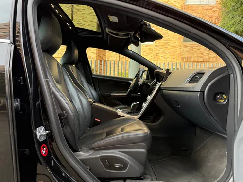 Volvo S60 2.0 T4 Drive-e R-design