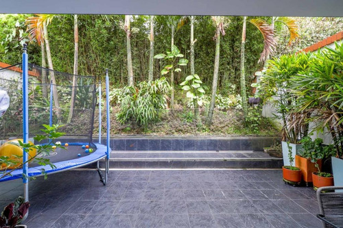 Imagen 5 de 17 de Casa En Venta En Medellín El Poblado