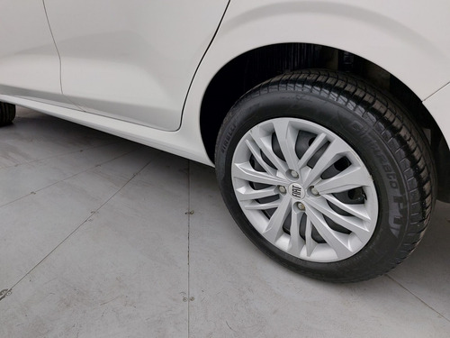 Fiat Cronos 1.3 FIREFLY FLEX DRIVE MANUAL