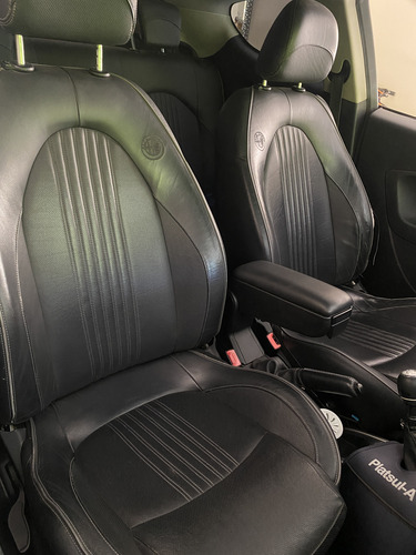Alfa Romeo Mito 1.4 Distinctive T 155cv