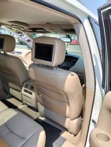 Nissan Pathfinder 3.5 Exclusive 4x4 Cvt