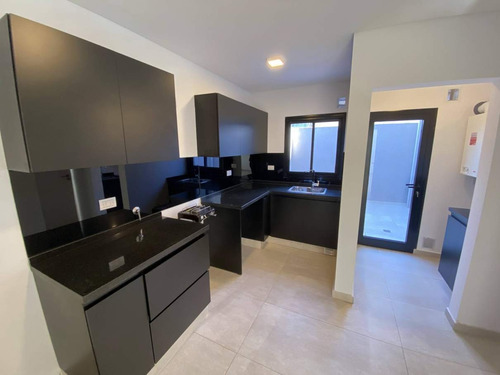 Imagen 4 de 15 de Dúplex En Venta De 3 Dormitorios En Villa Belgrano - Housing