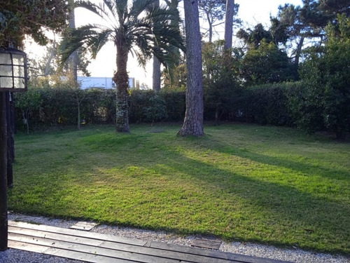Imagen 2 de 15 de Id: 1070 Pinares, Punta Del Este A Metros De La Rambla