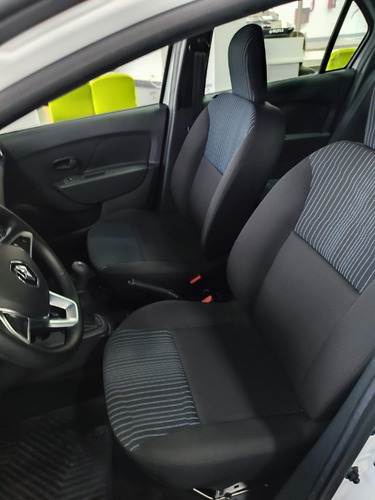 Imagen 12 de 19 de Renault Logan 1.6 16v Life Ft