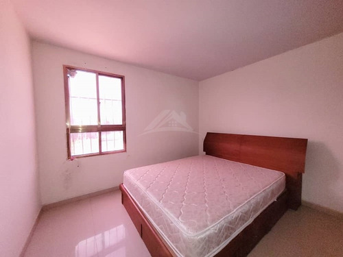 Imagen 9 de 14 de En Venta Apartamento En Lecheria Residencia Madre Vieja