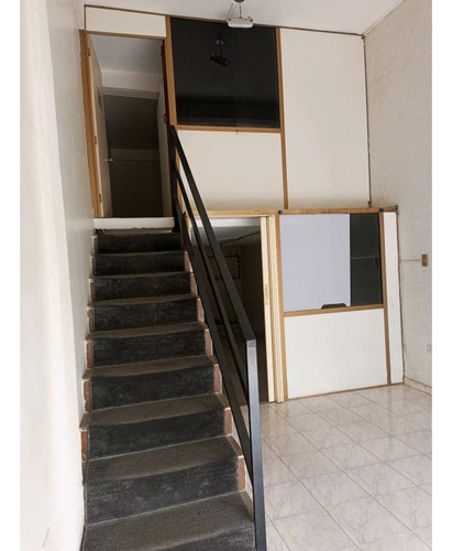 Local En Alquiler Calle Junin Barrio Lourdes Maracay Aragua