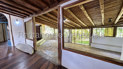 Casa En Venta, El Hatillo #25-10372
