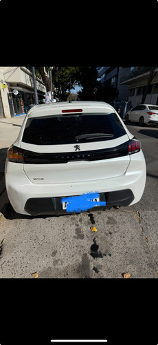 Peugeot 208 Allure manual
