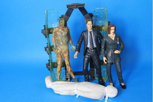 Mulder Scully X-files Set Mcfarlane Toys 4