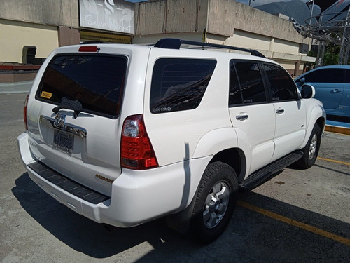 Toyota 4runner Sr5