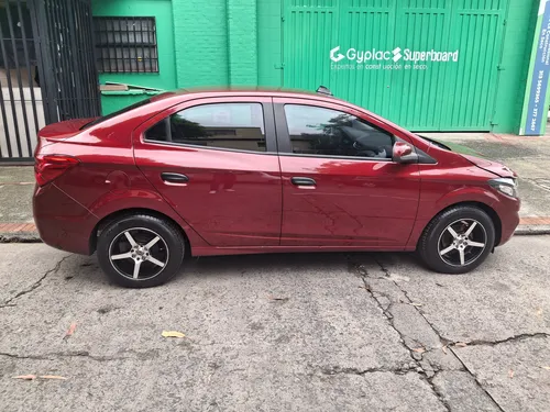 Chevrolet Onix Sedán Mecánico 2019