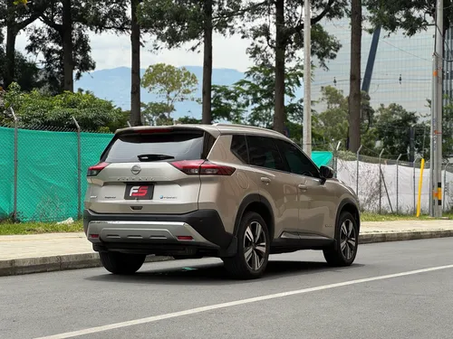 Nissan Xtrail Exclusive E-power