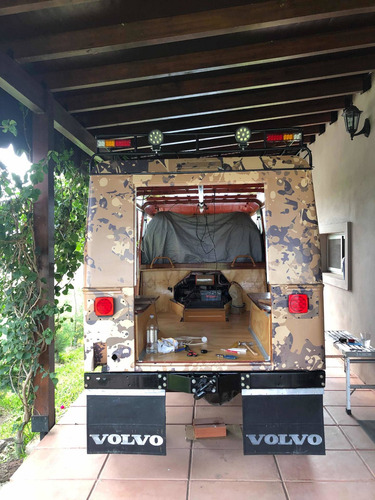 Imagen 4 de 7 de Volvo Laplander C202 Vehículo Militar