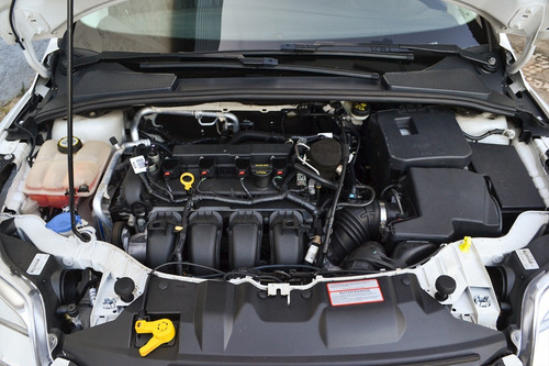Imagem 10 de 12 de Focus Se 2.0 Automático Top Com Kit Multimídia Completa