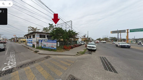 Terreno Comercial · Avenidas Miguel Aleman Y Rafael Hernandez Ochoa · 300m2