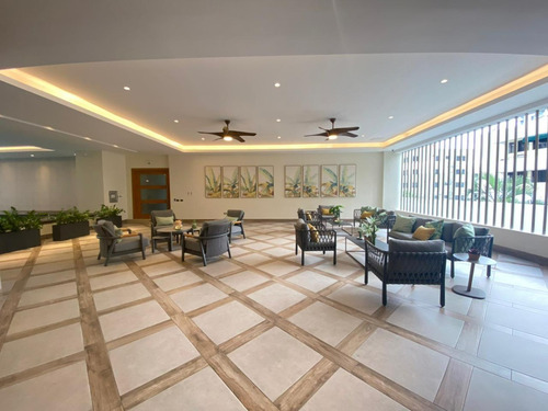 Imagen 21 de 22 de La Esperilla - Apartamento En Alquiler Amueblado - Código: Man-00110 Piso 5 2 Habitaciones Balcón Sala Comedor Lobby Área Social Con Bbq Piscina Gimnasio Área Infantil Salón De Eventos