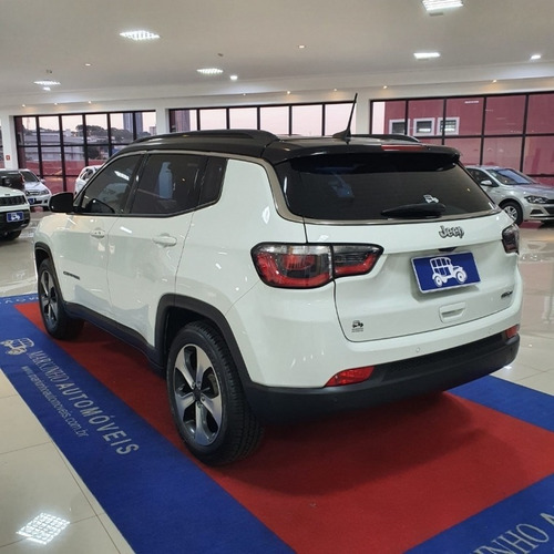 Imagem 4 de 12 de Jeep Compass Longitude 2.0 4x2 Flex Aut.
