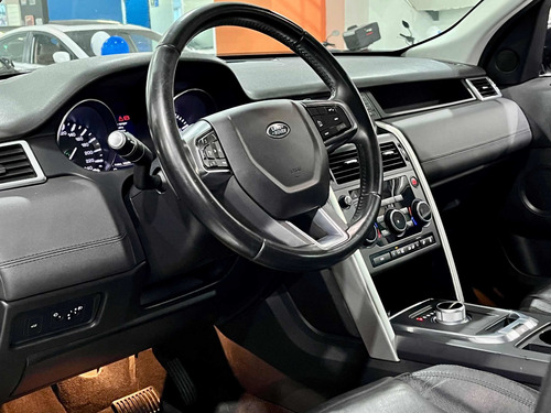 Imagem 3 de 17 de Land Rover Discovery Sport 2015 2.0 Si4 Se