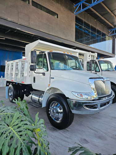 Volteo 2014 7m3 International 4300