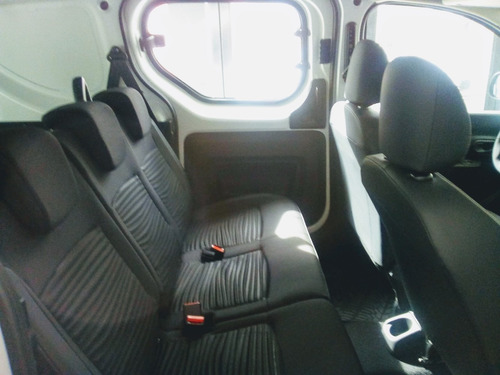 Kangoo Confort Nueva Version Con Vidrios Traseros (cf)