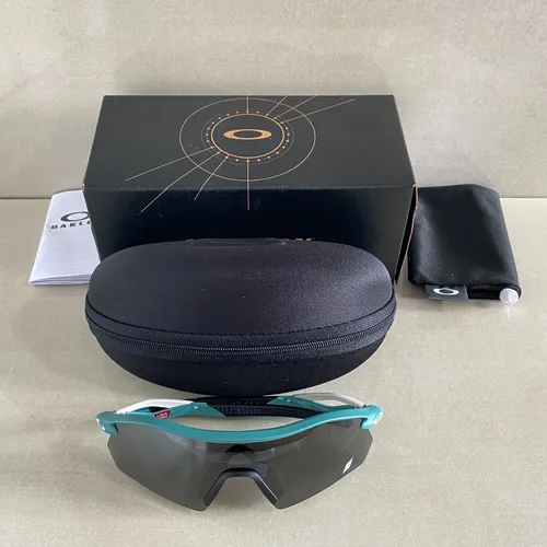 Óculos De Sol Oakley Radar Plate Oo9495d 0436 Prizm Black