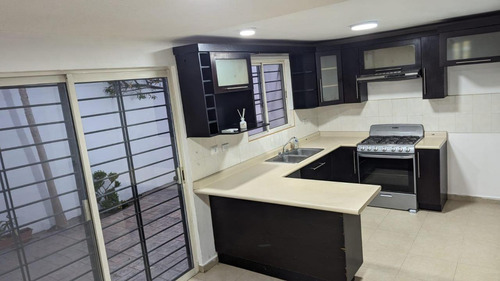 Casa En Venta En Monterrey Zona Escobedo Col. Misión De Anáhuac, Cerca Ave. Sendero.