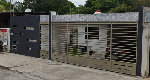 Sk17 Hermosa Casa En Venta, En Excelente Estado Ideal Para Iniciar Tu Patrimonio En La Mejor Zona De Merida Yucatan Francisco I M, Pago Accesible En 2 Exhibiciones, Solo Recrsos Propios. No Infonavit