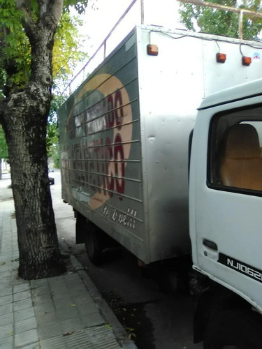 Camion Yuejin Con Caja