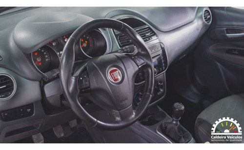 Fiat Punto 1.6 ESSENCE 16V FLEX 4P MANUAL