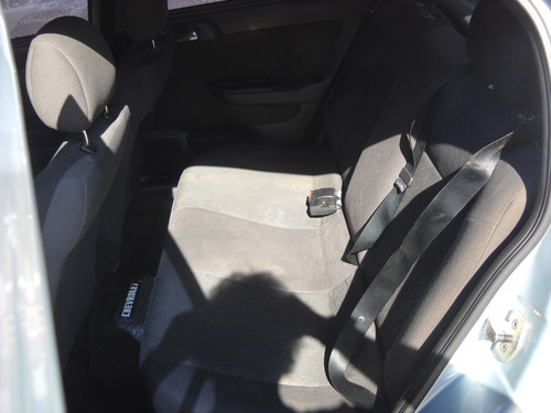 Imagen 8 de 15 de Chevrolet Astra 2.0 Gl Gnc 2009 Gris