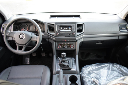 Volkswagen Amarok Trendline 4x2 140cv