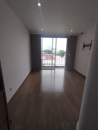 Apartaestudio En Arriendo En Urbanización La Flora. Cod A11654