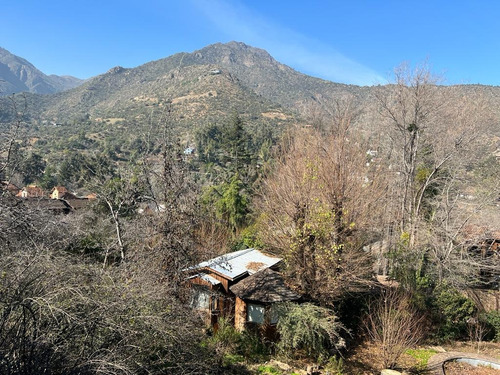 Linda Casa Con Gran Terreno En El Mejor Sector Del Arrayan