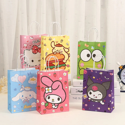 24 Bolsas De Dulces Sanrio Kuromi Hello Kitty Fiesta Regalos