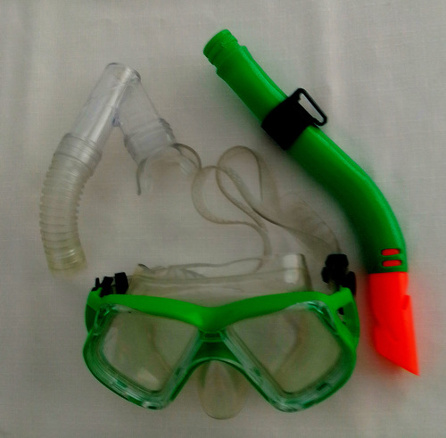 Antiparras Para Natación Con Snorkel Verde (Usado)