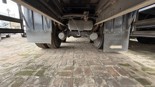 Mercedes Benz Atego 2426 Balancin