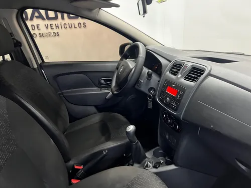 Renault Logan 1.6 Life